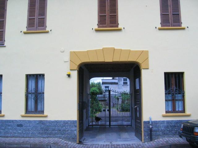 Hotel Le Petit Fleur Bareggio Exterior foto